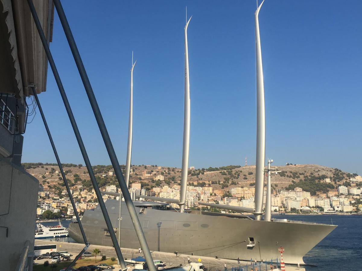 Royal Queen And King Luxury Apartment Sarandë Eksteriør billede