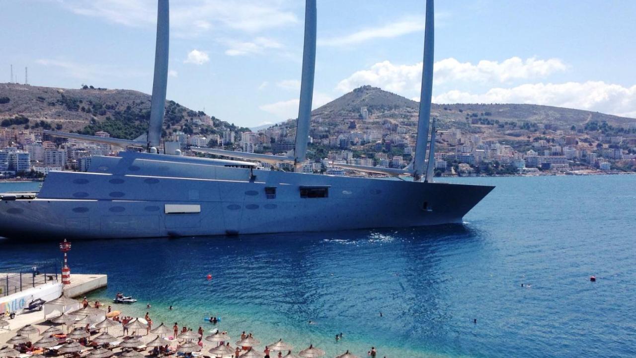 Royal Queen And King Luxury Apartment Sarandë Eksteriør billede