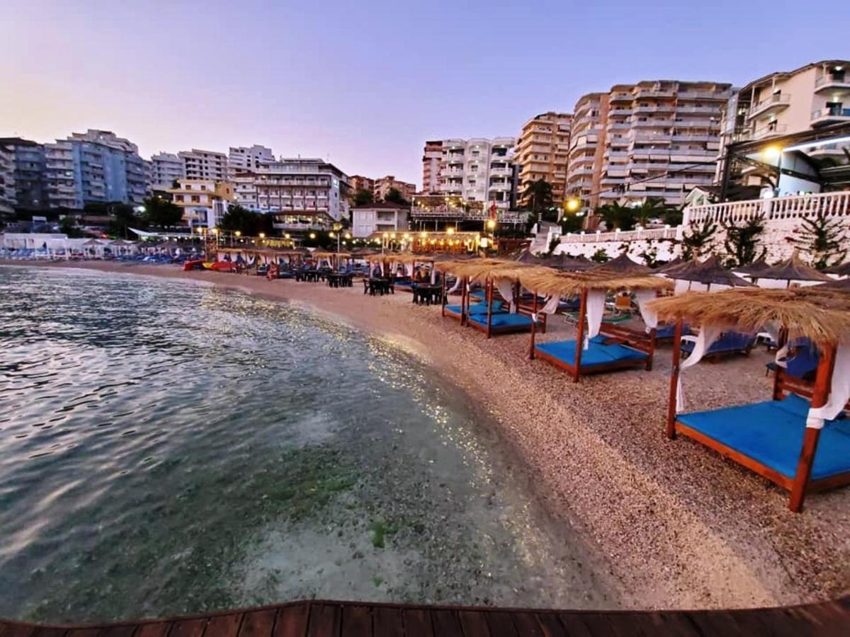 Royal Queen And King Luxury Apartment Sarandë Eksteriør billede