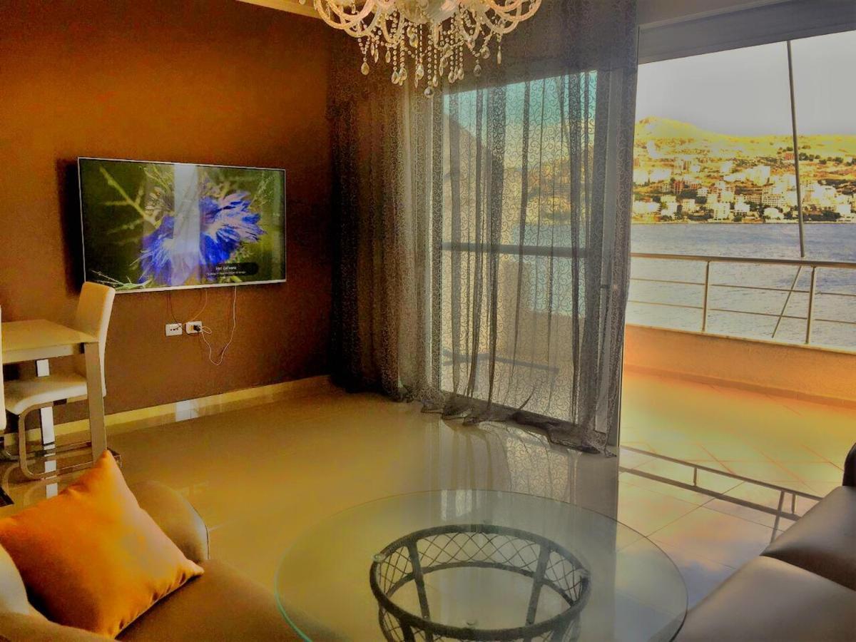 Royal Queen And King Luxury Apartment Sarandë Eksteriør billede