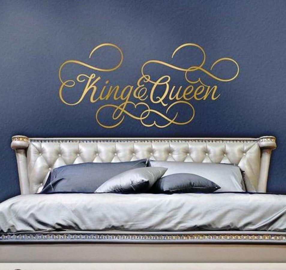 Royal Queen And King Luxury Apartment Sarandë Eksteriør billede