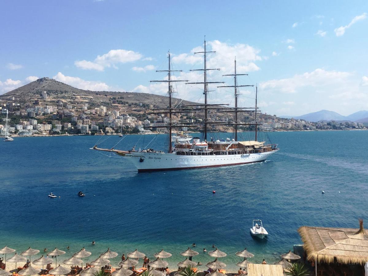 Royal Queen And King Luxury Apartment Sarandë Eksteriør billede